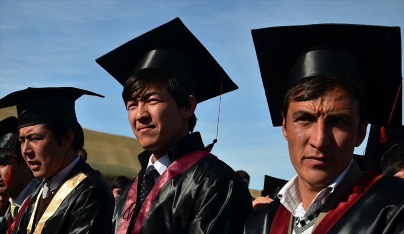bamyan_univ_graduation_2013__014