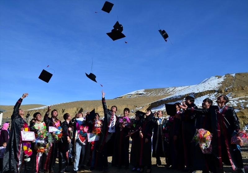 bamyan_univ_graduation_2013__023