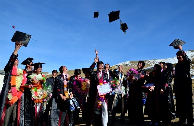 bamyan_univ_graduation_2013__026