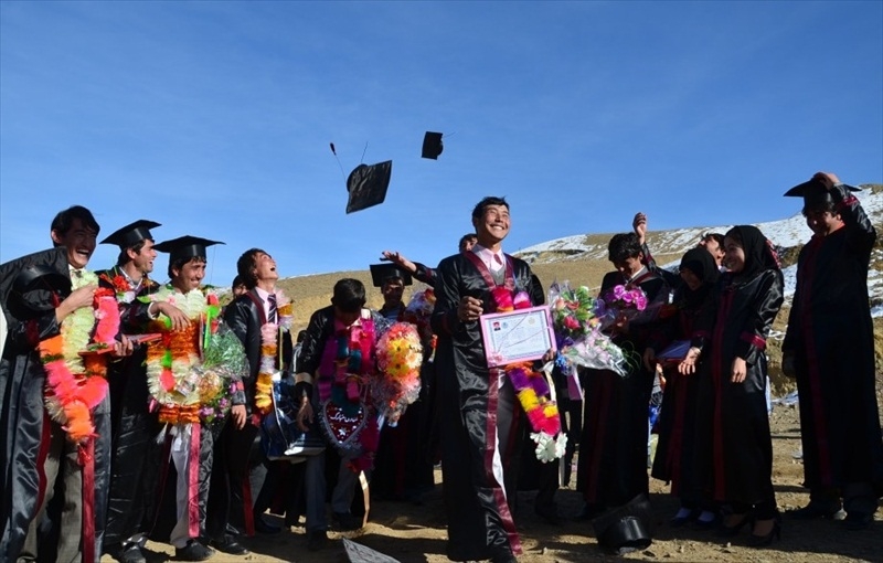 bamyan_univ_graduation_2013__027