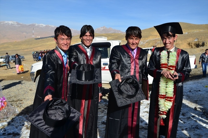 bamyan_univ_graduation_2013__031