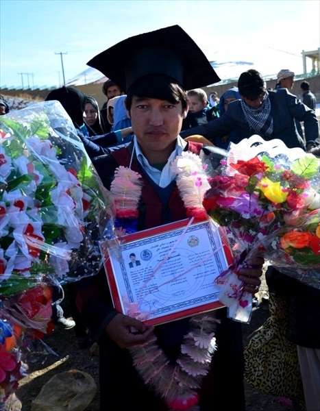 bamyan_univ_graduation_2013__040