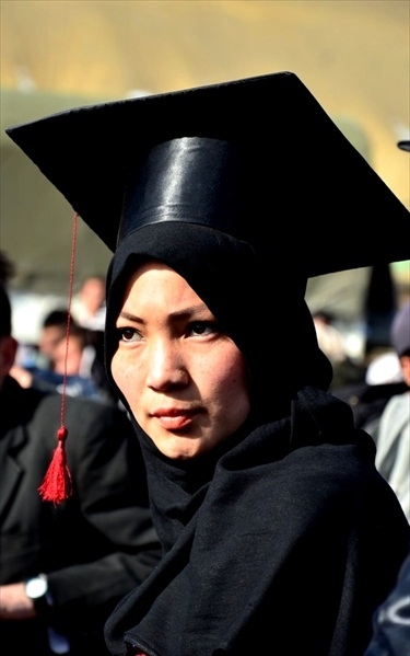 bamyan_univ_graduation_2013__043