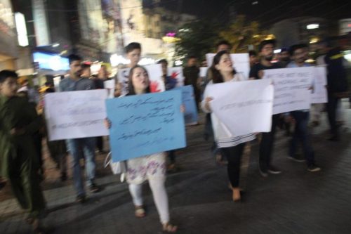 Pakistan: Hazaras protest following terrorist attack in Quetta